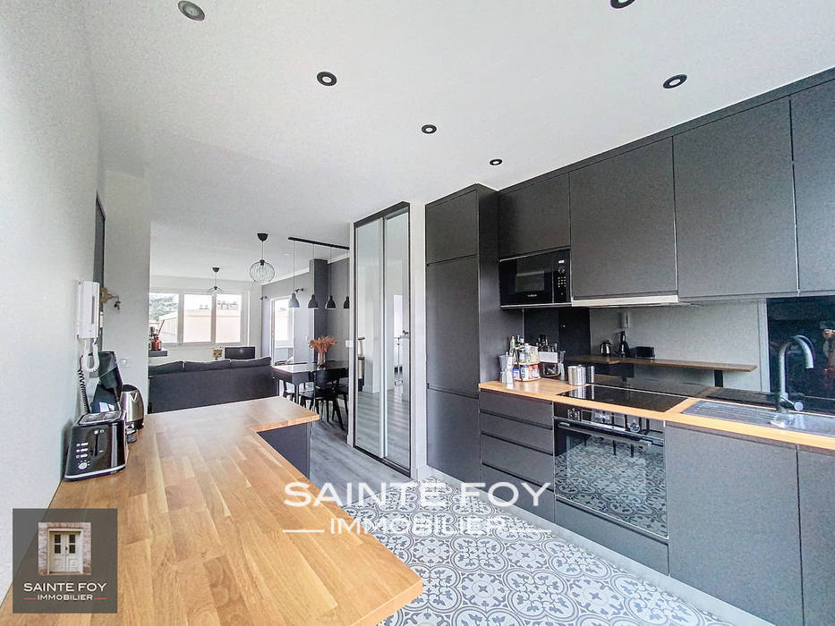 2025611 image1 - Sainte Foy Immobilier - Ce sont des agences immobilières dans l'Ouest Lyonnais spécialisées dans la location de maison ou d'appartement et la vente de propriété de prestige.