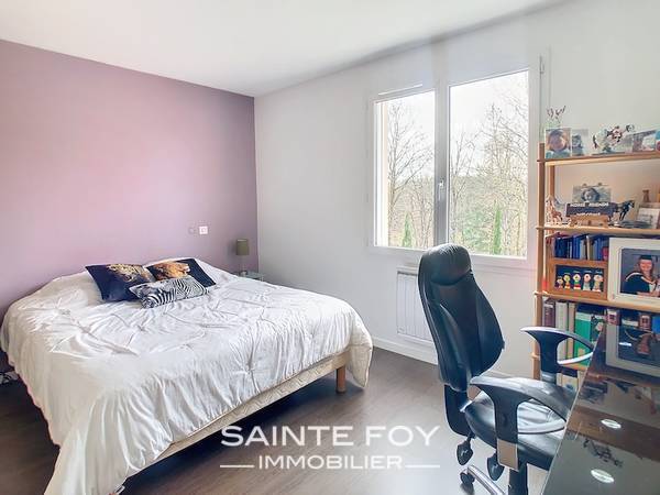 2025634 image5 - Sainte Foy Immobilier - Ce sont des agences immobilières dans l'Ouest Lyonnais spécialisées dans la location de maison ou d'appartement et la vente de propriété de prestige.